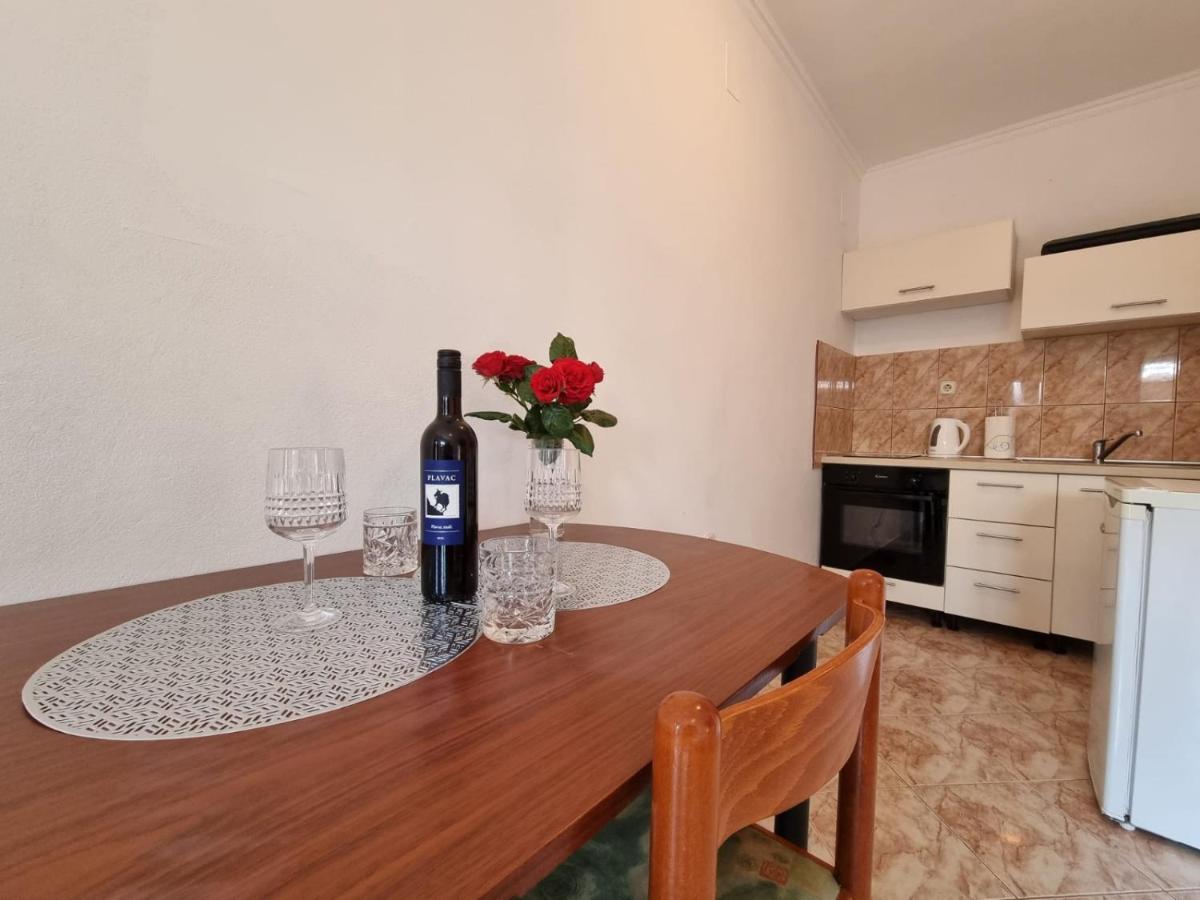 Apartmani Nika Bibinje Eksteriør bilde